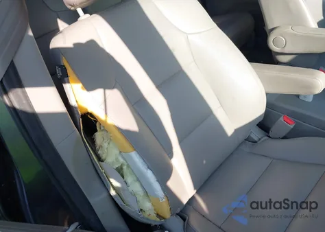 2014 Honda Odyssey Exl из США, поврежденный, VIN 5FNRL5H6XEB043922